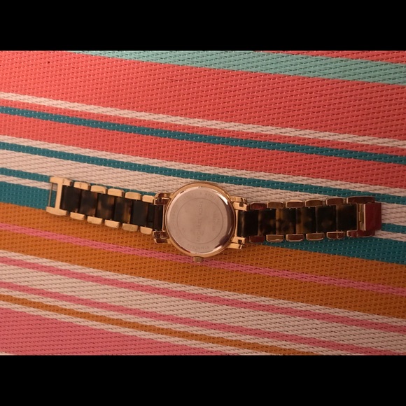 Michael Kors Watch - Picture 2 of 3